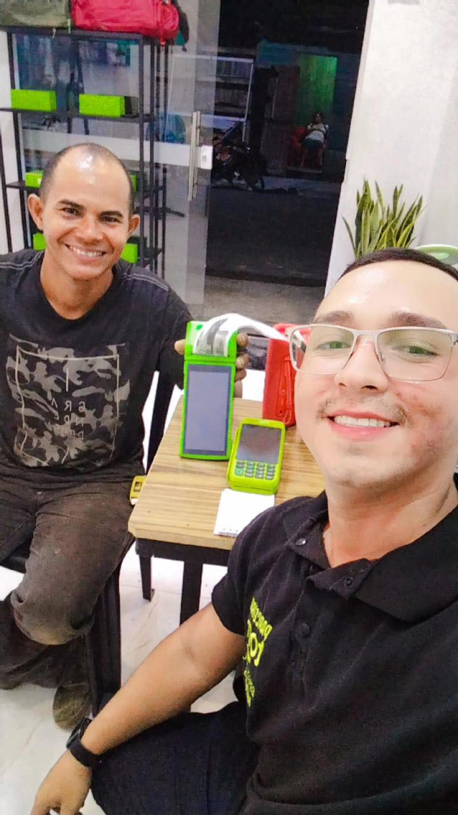 Consultoria Mendes: Transformando Negócios no Marajó com Máquinas de Cartão