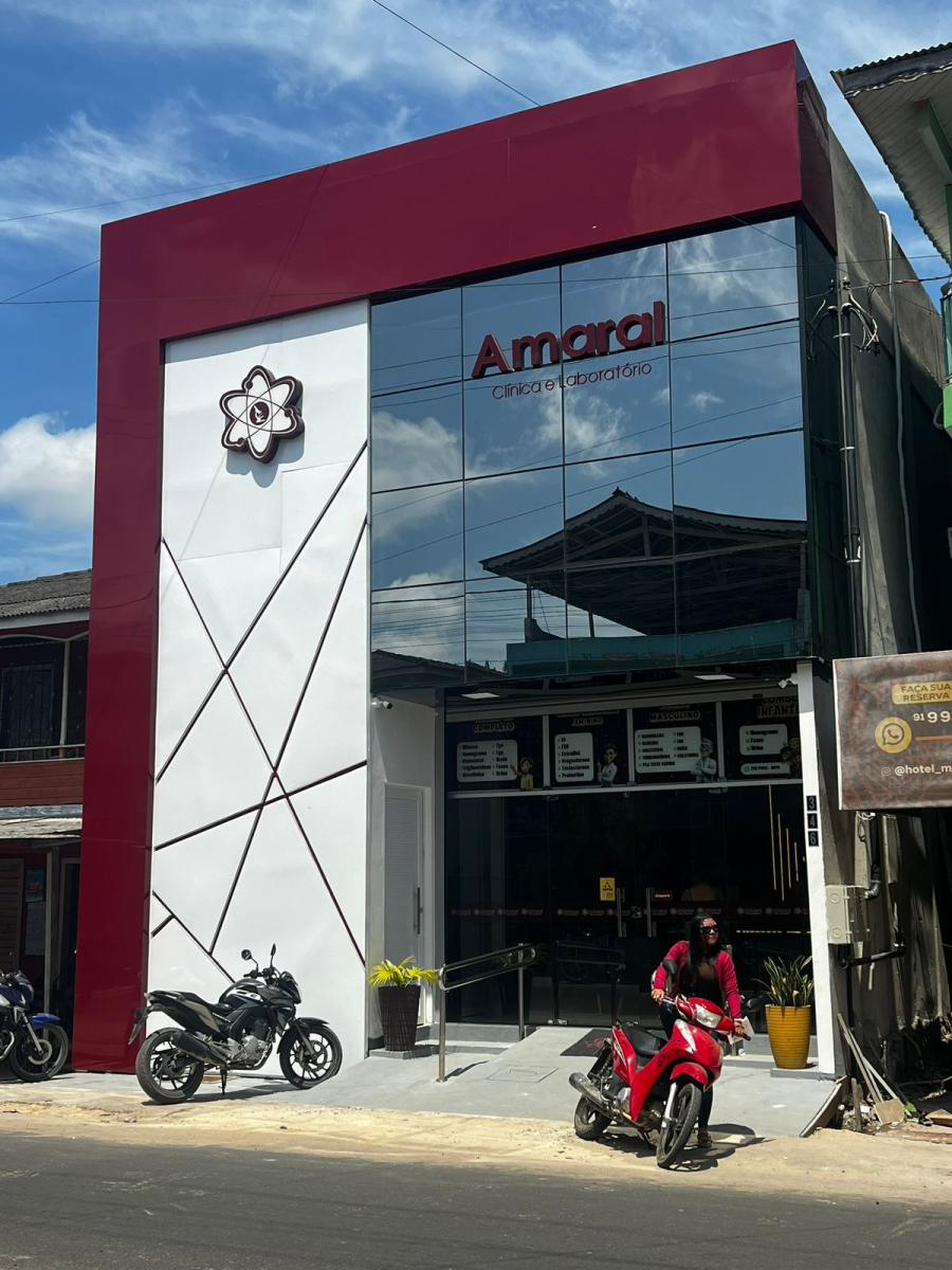 Amaral Clínica e Laboratório: A Jornada de Superação de um Empreendedor da Saúde